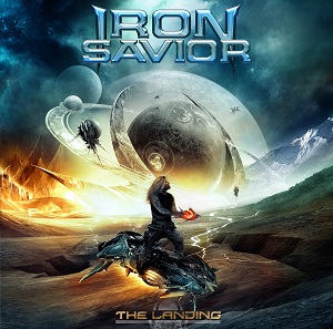 Review1321_iron_savior_-_the_landing