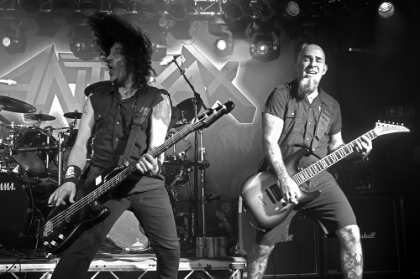 Review1601_anthrax-oxford2
