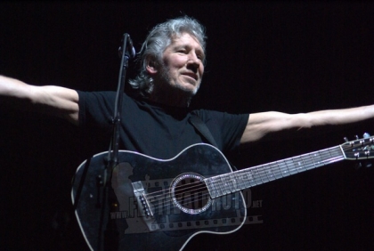 Review919_Roger_Waters_The_Wall_-_Foto_Michael_Lindstrom